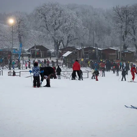 Zielona Brama Station touristique Przywidz (Gdansk)
